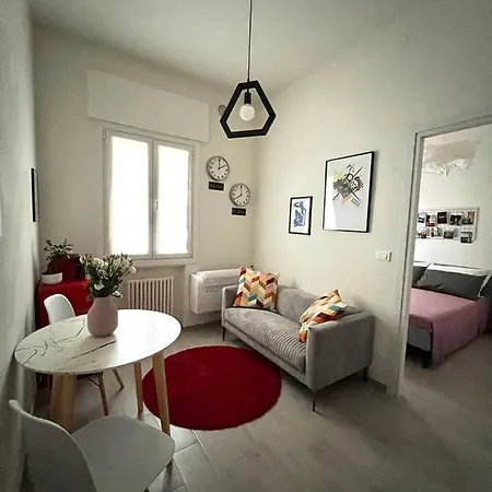 Dream: Flat In The Heart Of